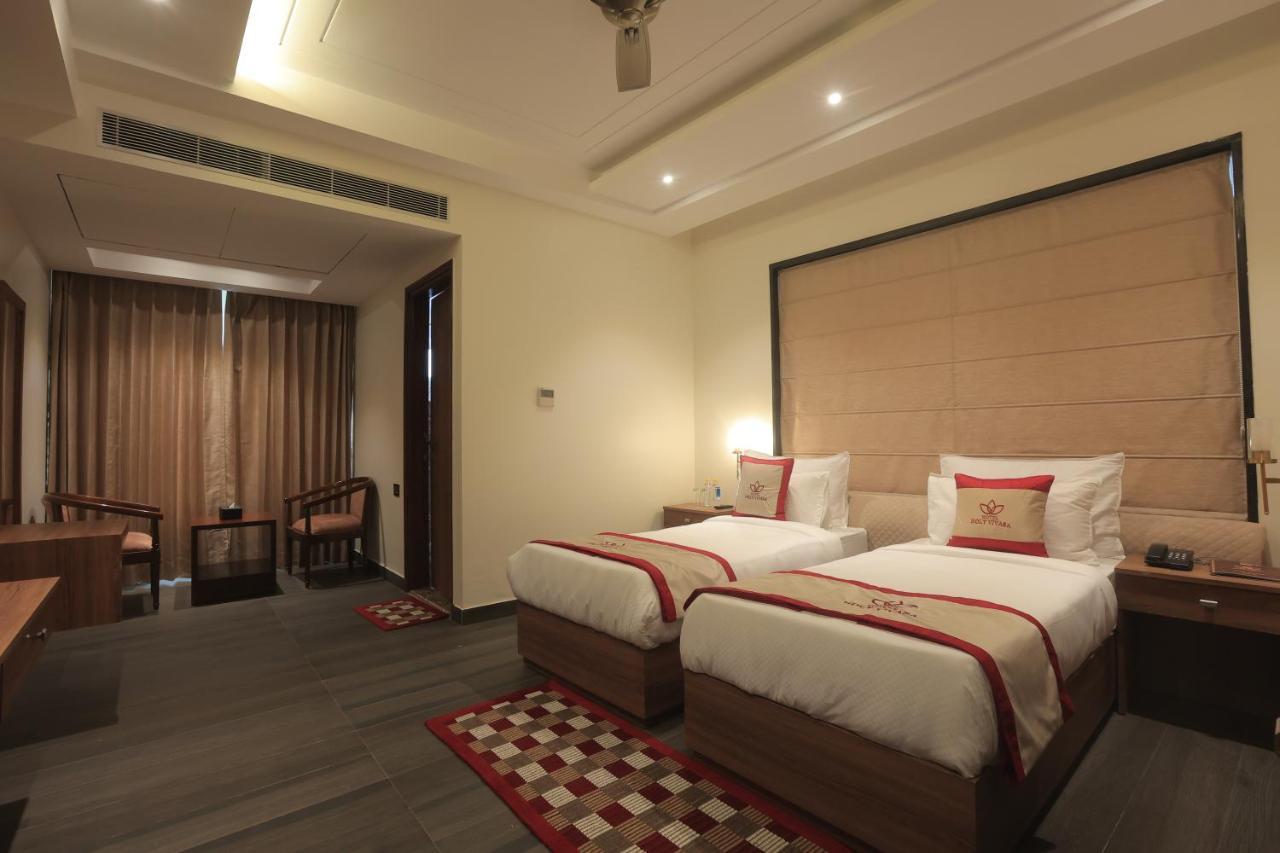 Hotel Holy Vivasa Ришикеш Экстерьер фото