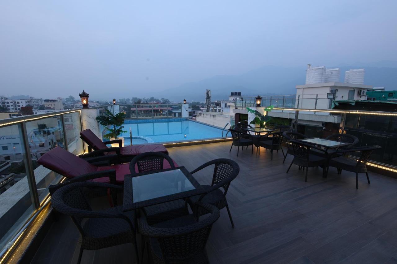 Hotel Holy Vivasa Ришикеш Экстерьер фото