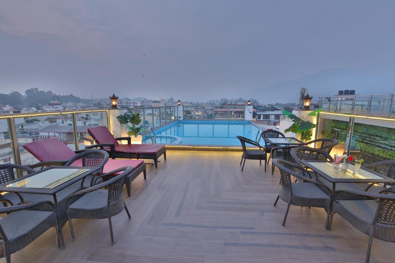 Hotel Holy Vivasa Ришикеш Экстерьер фото